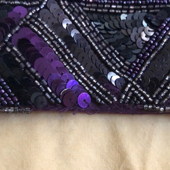 Plum purple and black sequin wristlet - Picture 5 of 5